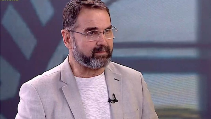 Σταύρος Μπαλάσκας: "Έχουμε και γ@@@ τους αστυνομικούς"! (ΒΙΝΤΕΟ)