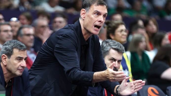 Αλλαγές Μπαρτζώκα πριν τον ΠΑΟ: Απόφαση για Έβανς-Πίτερς, χάλια ο ΜακΚίσικ