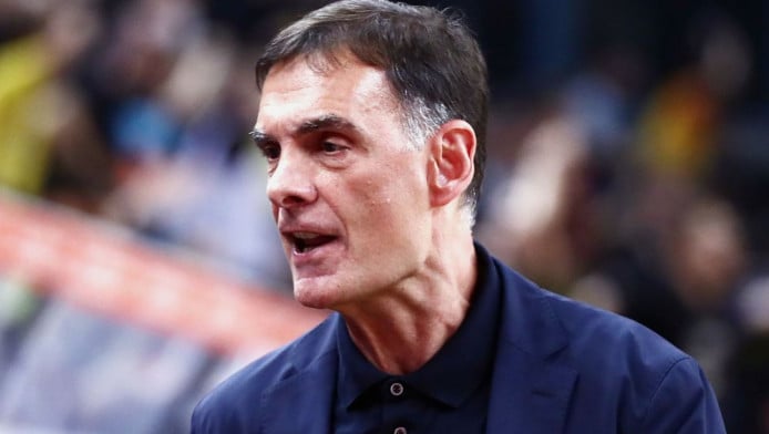 Η πρωτότυπη υποδοχή σε Μπαρτζώκα στο Άμπου Ντάμπι! (ΒΙΝΤΕΟ)