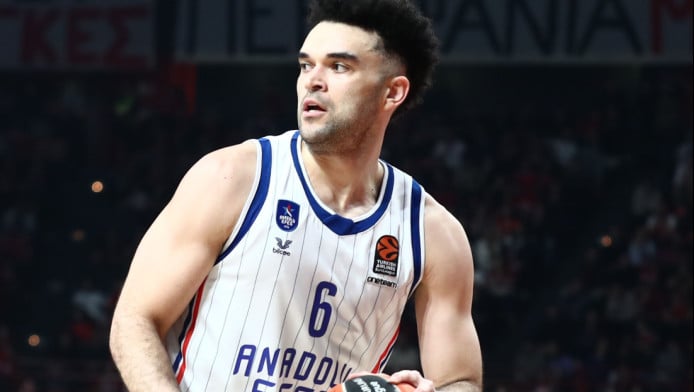 "Στο στόχαστρο Παναθηναϊκού ο Μπράιαντ - Αρνήθηκε 1,3 εκατομμύρια"