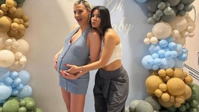 Έκαναν baby shower ο Τολιόπουλος και η Χατζηπαρασίδου (ΦΩΤΟ)
