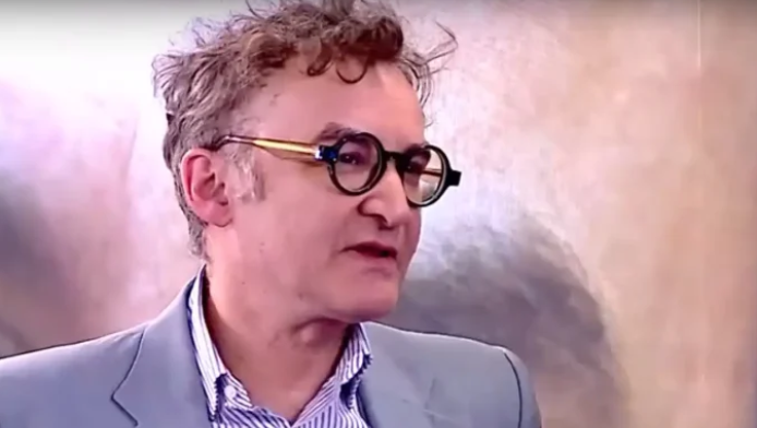 Νίκος Ορφανός: "Θα το παλέψω μέχρι τέλους" - Τι είναι το κρανιοφαρυγγίωμα 