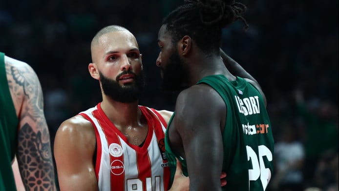 "Παγίδα Σάρας σε Ναν, μη γίνει λάθος με Λεσόρ - Στο… καφενείο Ολυμπιακός"!