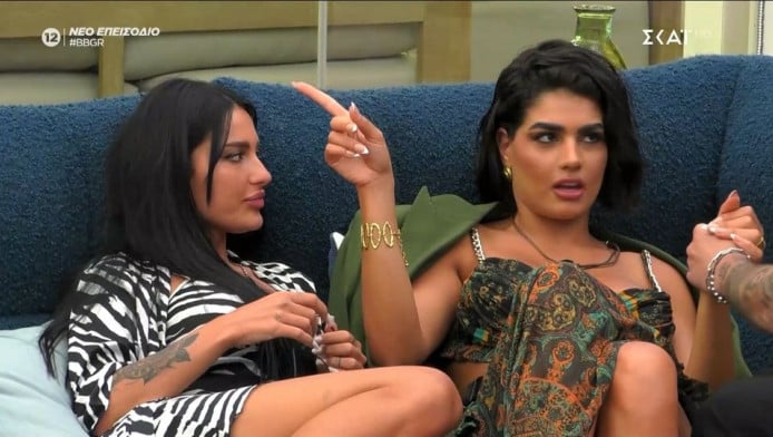 Ακατάλληλο Big Brother: 3 λεπτά ζουμ η κάμερα στο ανύπαρκτο μαγιό (ΒΙΝΤΕΟ)