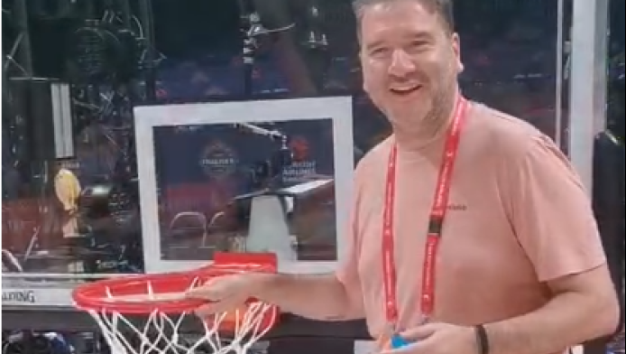 Το Sportdog στο Άμπου Ντάμπι: Οι τελευταίες εργασίες στην Etihad Arena (Vd)