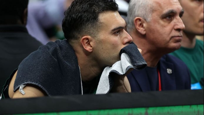 Ο Μιλτιάδης Μαρινάκης τρόλαρε Σλούκα - ΦΩΤΟ με... Πέγκυ Ζήνα και δάκρυα