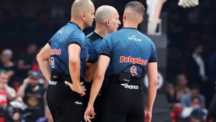 "Το πρωτάθλημα ξεφτιλίστηκε στο ΣΕΦ, ξεκάθαρα στημένο - Να διακοπεί άμεσα"!