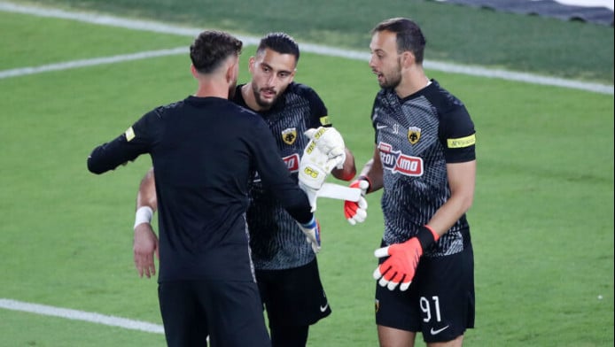 Το θέμα του τερματοφύλακα δεν έχει ανοίξει στην ΑΕΚ αλλά πότε δεν ξέρεις