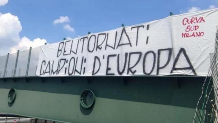 Επικό τρολάρισμα οπαδών της Μίλαν σε Ίντερ: "Καλώς ήρθατε πρωταθλητές"