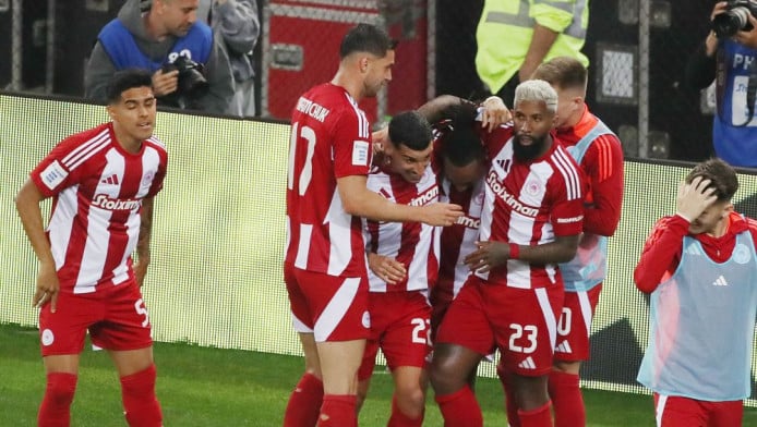 Σενάρια για Έλληνα διεθνή στον Ολυμπιακό - “Πρόβλημα με την UEFA”