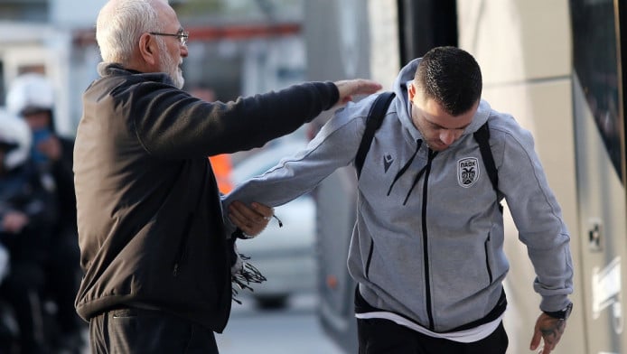 Μπαίνει σε κομβικό ρόλο στον ΠΑΟΚ ο Βιεϊρίνια!