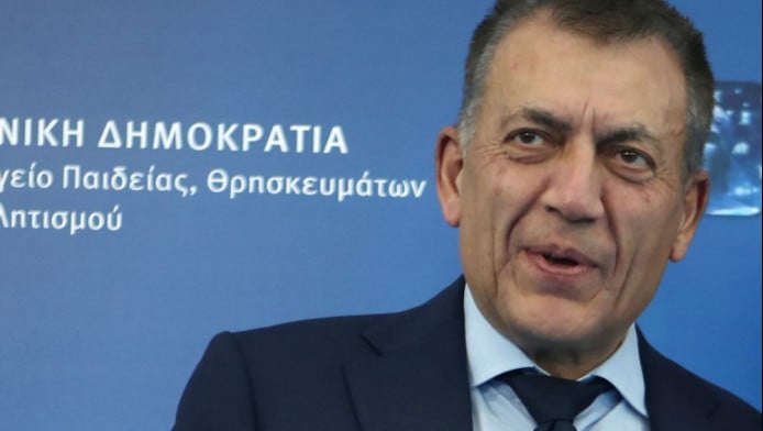 Ξεκάθαρη η Κυβέρνηση - Ολοταχώς για διακοπή των τελικών!