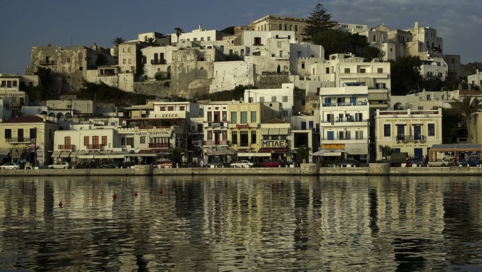 Τι είναι η Η Νόσος της Νάξου: Η αρρώστια που χτυπά τους νέους στο Αιγαίο