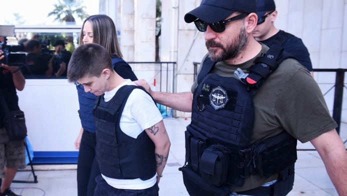 Αποκάλυψη για Μουρτζούκου: Πώς γλίτωνε τόσα χρόνια τη σύλληψη (ΒΙΝΤΕΟ)