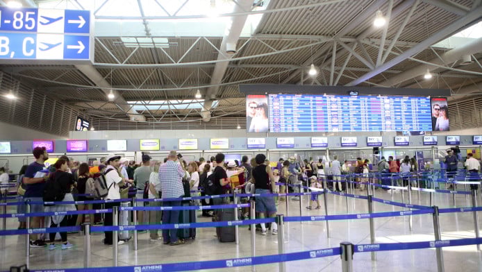 Συνελήφθη στο «Ελευθέριος Βενιζέλος» μεγιστάνας (ΦΩΤΟ)