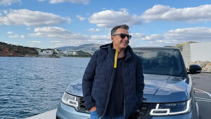 Ακύρωσε τις διακοπές ο Λιάγκας! Έκτακτη σύσκεψη στην εκπομπή λόγω Καραβάτου