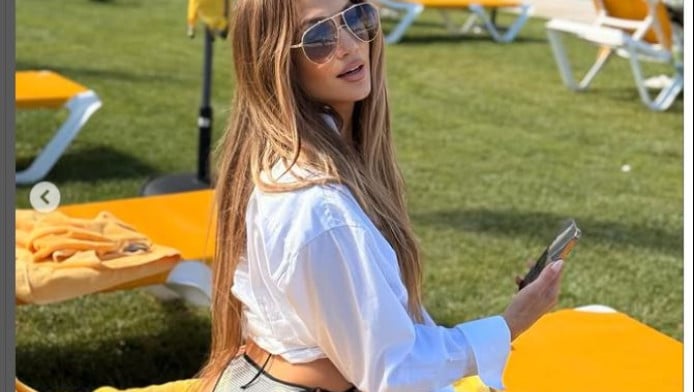 Η Τζένιφερ Λόπεζ εντυπωσιάζει με νέες φωτογραφίες με μπικίνι (ΦΩΤΟ)