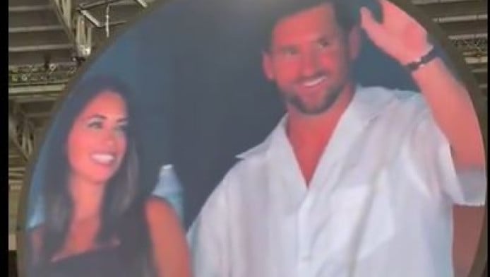 Δεν τα ξανά έκαναν μούσκεμα οι Coldplay - Στην kiss cam ο Μέσι (ΒΙΝΤΕΟ)