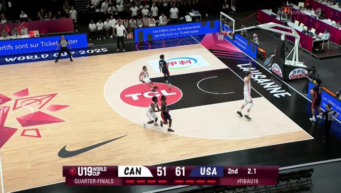 Το καλάθι της χρονιάς! Buzzer beater από το κέντρο του γηπέδου (ΒΙΝΤΕΟ)