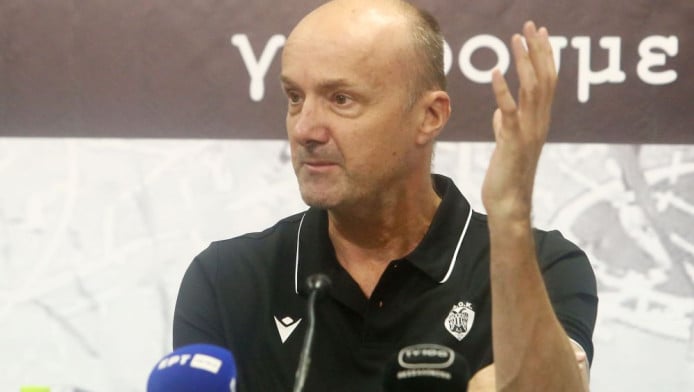 Το παραδέχθηκε ο Ζντοβτς - “Δύσκολο να είσαι ο αντι-Καντσελιέρι”