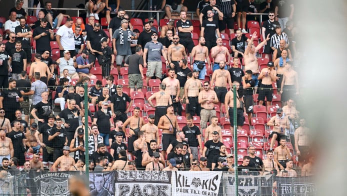 Έκαναν... Τούμπα το Wörthersee Stadion οι γυμνοί ΠΑΟΚτσήδες! (ΒΙΝΤΕΟ)