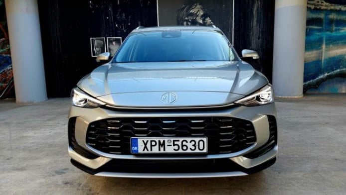 Test Drive: Δοκιμάζουμε το MG ZS MAX Hybrid+