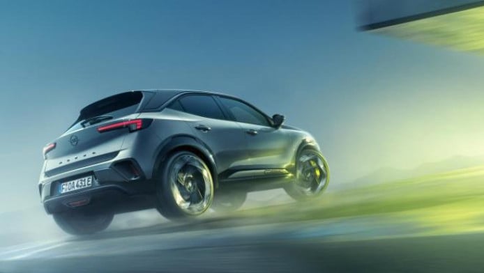 Παγκόσμιες πρεμιέρες για τα μοντέλα της OPEL που δείχνουν το μέλλον