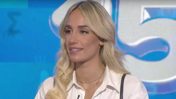 Σε σοκ η Έλενα Κώνστα – Καταγγέλλει επίθεση από ιδιοκτήτη μαγαζιού 