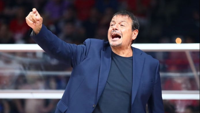 Eurobasket 2025: Ίδρωσε, αλλά προκρίθηκε στους 8 η Τουρκία (ΒΙΝΤΕΟ)