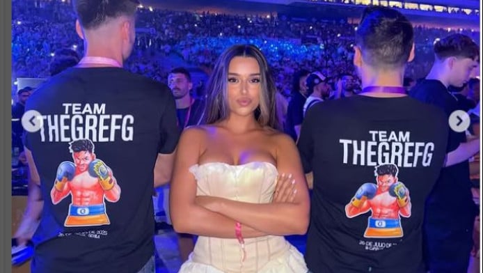 Influencer και πρώην παίκτη έκλεψε την παράσταση σε αγώνα πυγμαχίας (ΦΩΤΟ)
