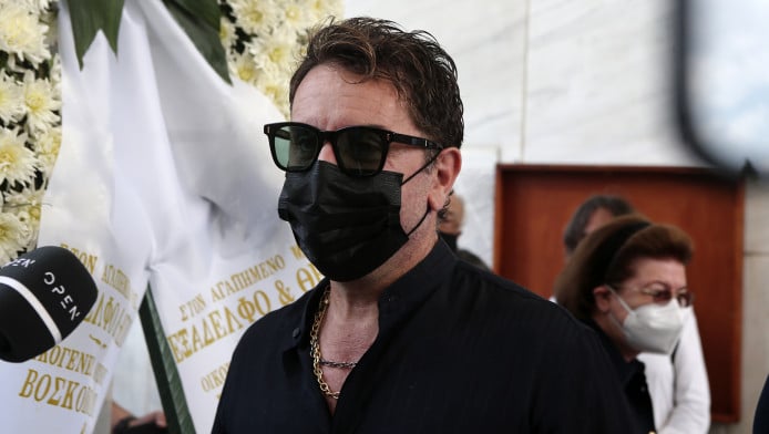 Γιώργος Μαζωνάκης: Όταν είχε περάσει 9 μέρες στο ψυχιατρείο της Πεντέλης