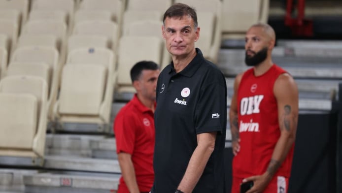 Παίκτης "κλειδί" στην προετοιμασία Ολυμπιακού - Αυτός κρίνει μεταγραφή