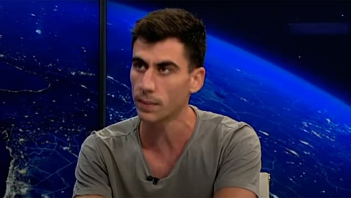 Άνω κάτω η Κύπρος με Φειδία και τους οπαδούς του ΑΠΟΕΛ για τον Αυξεντίου!