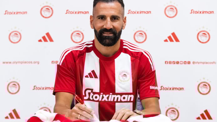 Ομάδα-έκπληξη! Εκεί θα παίξει ο Δημήτρης Σιόβας μετά τον Ολυμπιακό β΄