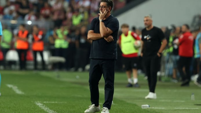"Φτιαγμένος" ο Βιτόρια: "Είμαστε γεμάτοι φιλοδοξίες" - Τι είπε για Ιωαννίδη