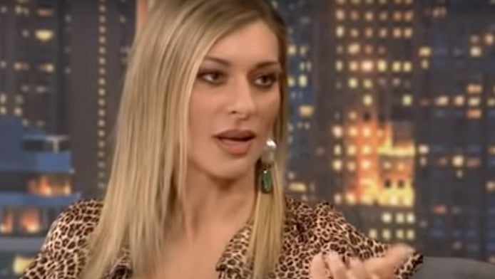 Αγνώριστη – Είναι η Ζέτα Δούκα στη θάλασσα χωρίς φίλτρα και μακιγιάζ (ΦΩΤΟ)