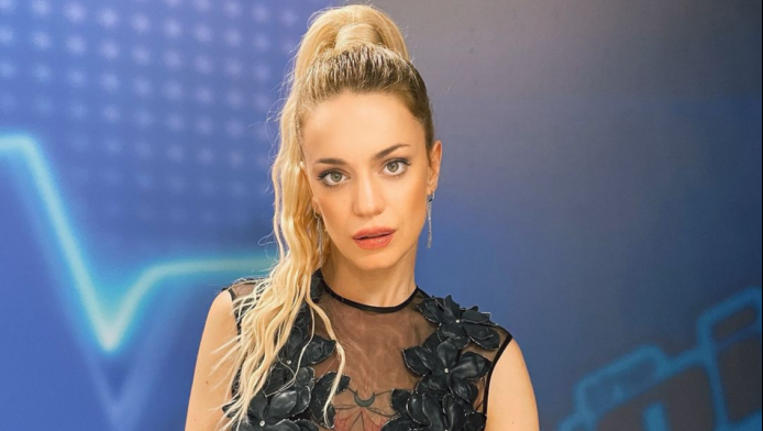 Το τόλμησε: Η Τραϊάνα Ανανία γυμνή Σεπτέμβριο μήνα στην παραλία (ΒΙΝΤΕΟ)