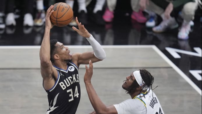 Εκτός τριάδας των σταρ στο NBA ο Αντετοκούνμπο!