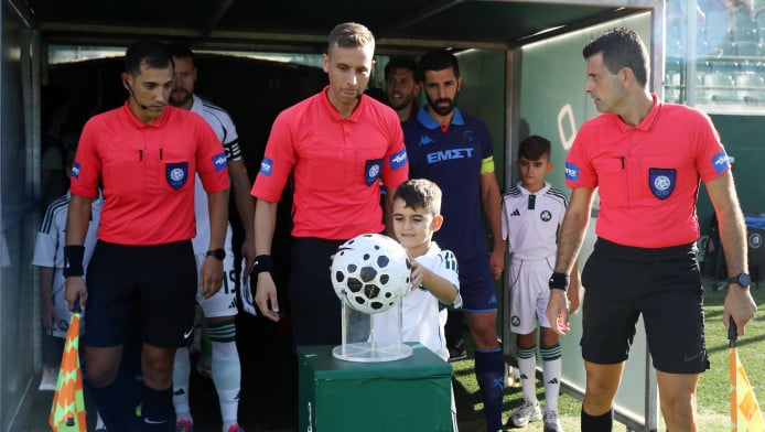Το πέναλτι για Παναθηναϊκό που πήρε πίσω ο VAR - Δείτε τη φάση (ΒΙΝΤΕΟ)