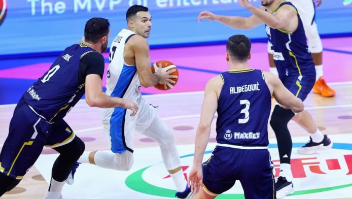 Ψάχνει μεγάλη ανατροπή στην 4η περίοδο - Live: Ελλάδα - Βοσνία (vid)