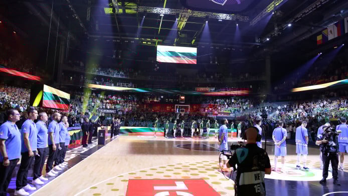 Τσάρτερ για Λετονία - Ήδη 1.000 εισιτήρια σε Έλληνες φιλάθλους (ΒΙΝΤΕΟ)