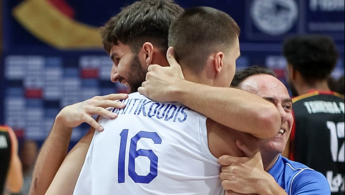 Απάντηση Αγγελόπουλων σε ΠΑΟ - Αγοράζουν τη… μισή Εθνική και σταρ του NCAA!
