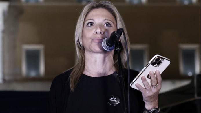 Όλοι οι άνθρωποι της Καρυστιανού: Ποια είναι η ομάδα της;