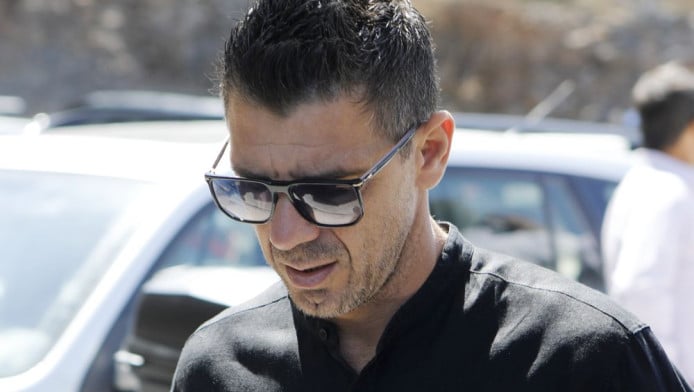 Κατσουράνης για Αλαφούζο - “Θα έφευγα κι εγώ μαζί με Γιοβάνοβιτς” (Vid)