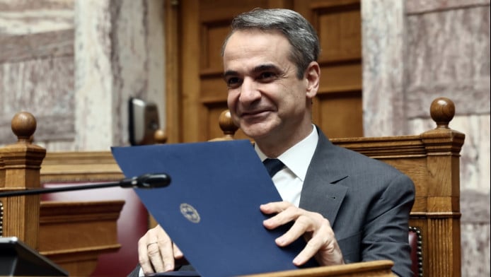 Οι τιμωρημένοι και οι παραγκωνισμένοι της ΝΔ που περιμένουν στη γωνία