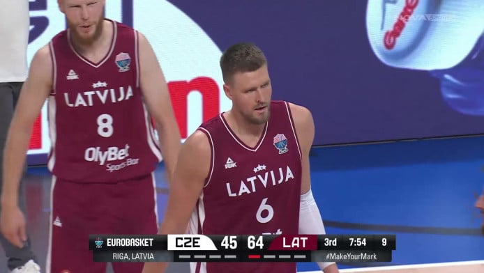 Ο Πορζίνγκις την είδε... τερματοφύλακας στο Eurobasket 2025! (ΒΙΝΤΕΟ)