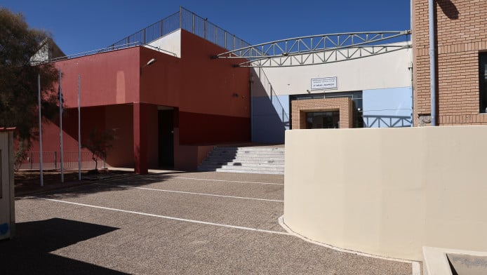 ΣΟΚ στον Ασπρόπυργο: 10χρονη κατέρρευσε και πέθανε μέσα στο σχολείο!