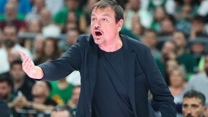 Έξαλλος Αταμάν, ποιους παίκτες κάρφωσε: "Άθλια άμυνα - Έχουμε πρόβλημα"!