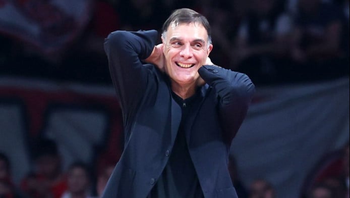 Μπαρτζώκας: “Λάθος η απόφασή μου με τον Γουόρντ”