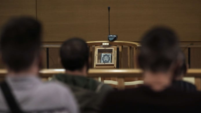 Δολοφονία μέσα σε δικαστήριο! Στο πόδι η Αστυνομία